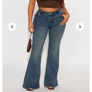 Endless Stretch Low Rise Flare Jeans In Vintage Wash